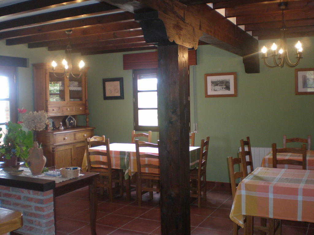 Posada La Pedriza Pontones  Bagian luar foto